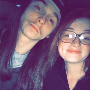 Meet your Posher, Mallory